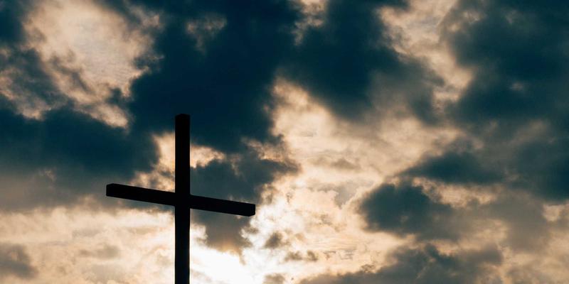 车窗罢工别急着去4S店!手把手教你更换汽车玻璃升降器总成,从故障诊断到福瑞驰配件选购全攻略